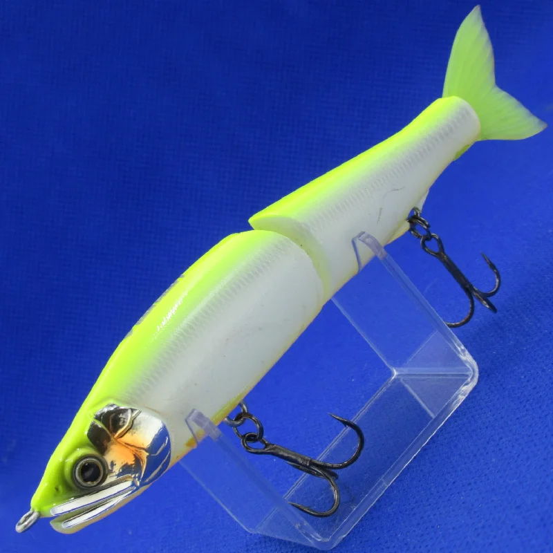 Best Lures For Slow Retrieval-JOINTED CLAW 128 F [Used]