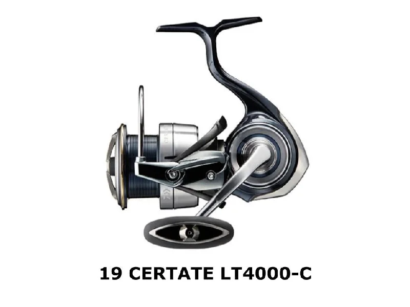 Smooth Spinning Reel For Expert Anglers-Daiwa 19 Certate LT4000-C