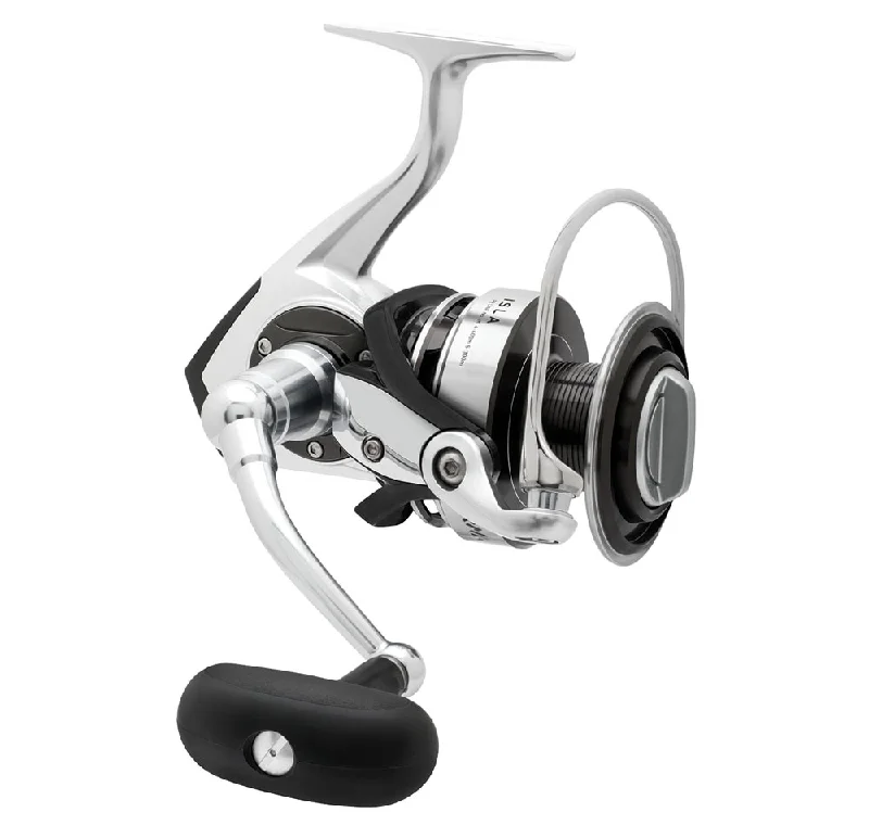 Fishing Reel For Quick Retrieve-Daiwa Isla 7000 Bull Spin Reel