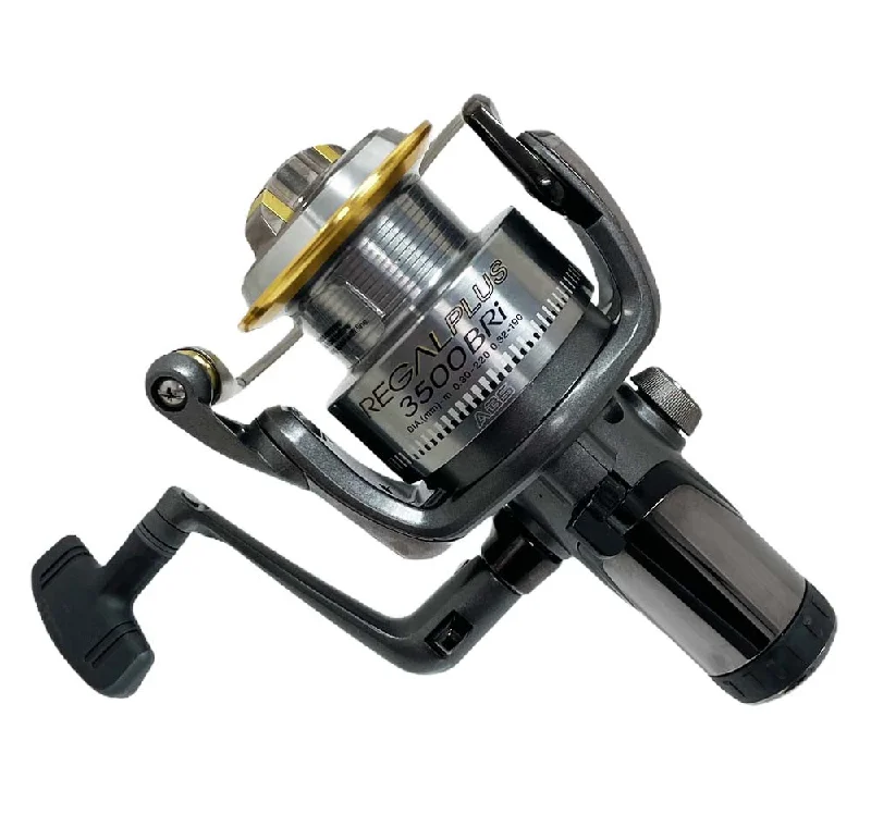 Best Fishing Reel For Tough Fishing Spots-Daiwa Regal Plus 3500 BRi Spin Reel