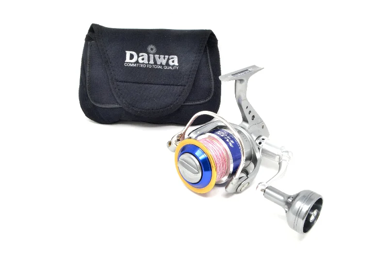 Lightweight Fishing Reel For Travel-Used Daiwa Saltiga Z 4000 Custom Round Knob