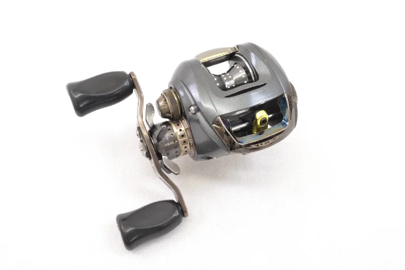 Fishing Reel For Optimal Control-Used Daiwa Steez 103H Right