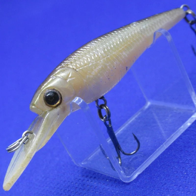 Best Lures For Baitcasting-BEVY SHAD 50 SP [Used]