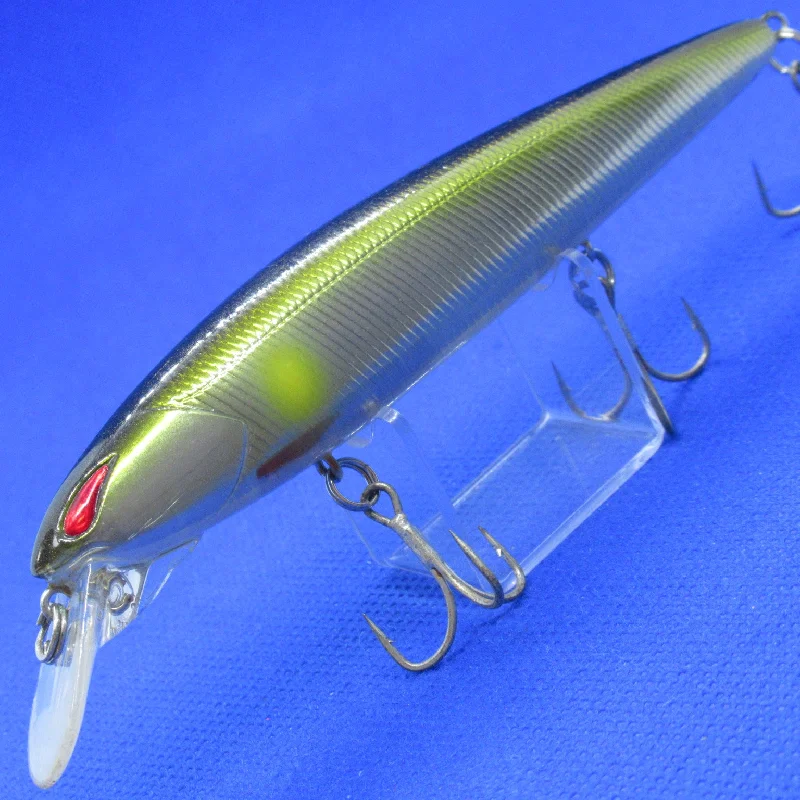 Lures For Largemouth Bass-LAYDOWN MINNOW MID 110 F [Used]